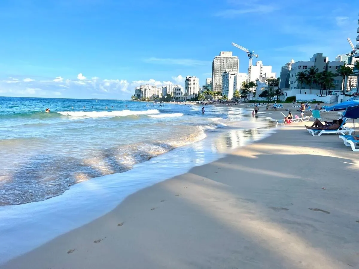 Condado Terrace Apartment By The Beachの連絡先